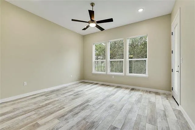 20401 Rockpark Ln — Photo 16
