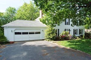 1st image of 6047 Oriole Ln