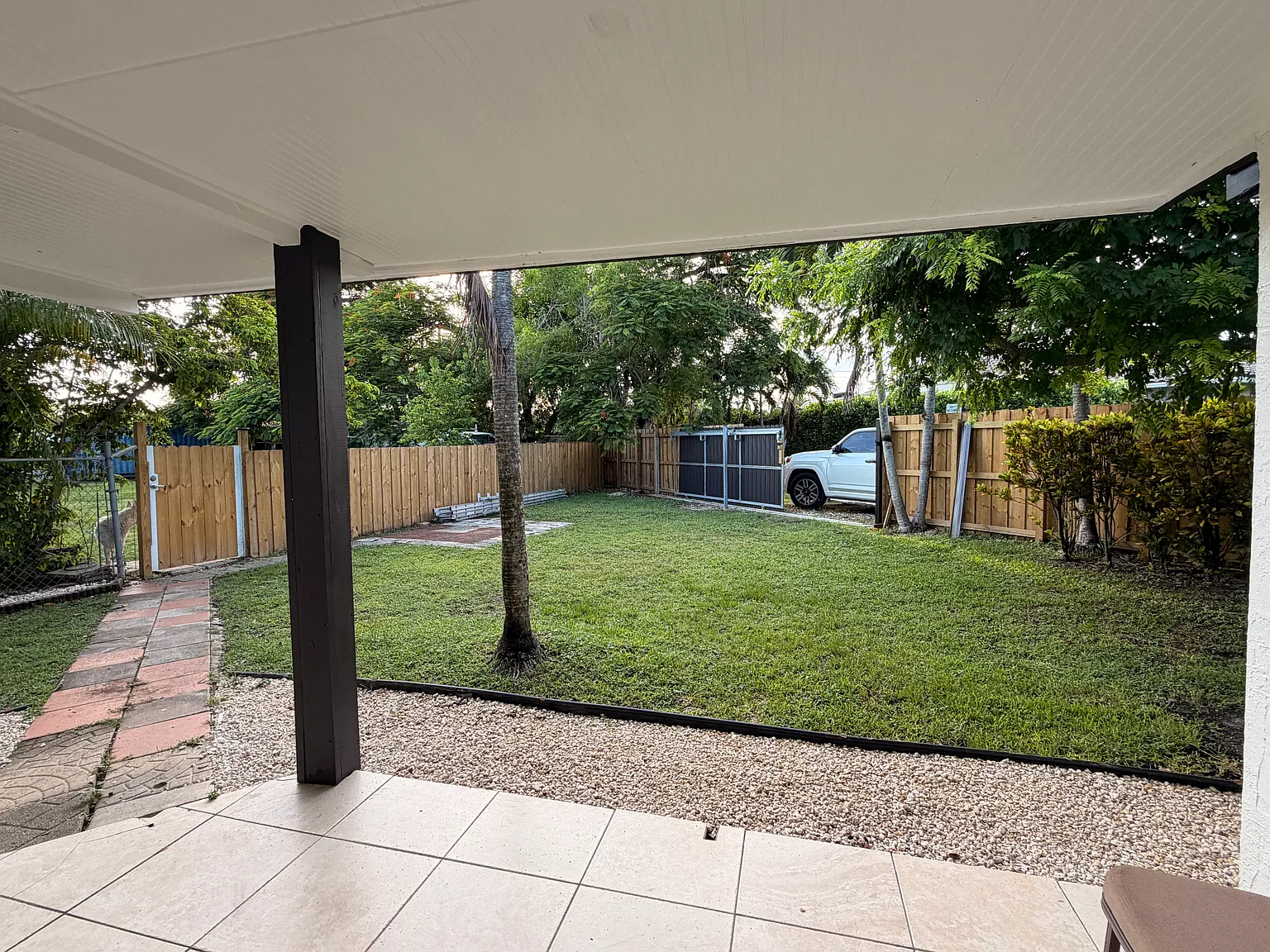2 bed, $2,500 — Photo 2