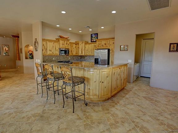 4th image of 3170 E Mountainaire Dr