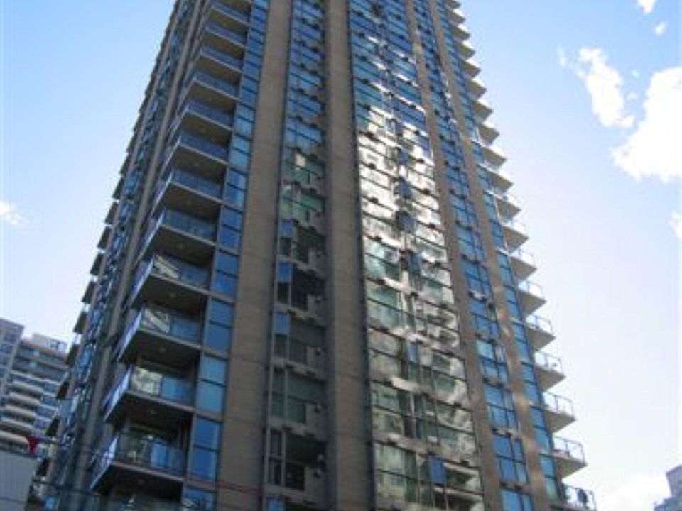 1st image of 928 Richards St #906