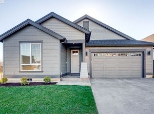 1197 SE 18th Ave, Canby, OR 97013