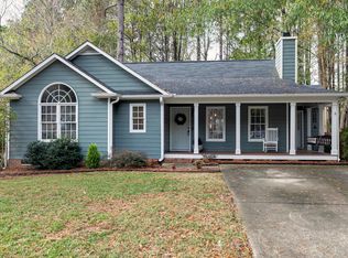 2713 Glastonbury Rd, Apex, NC 27539