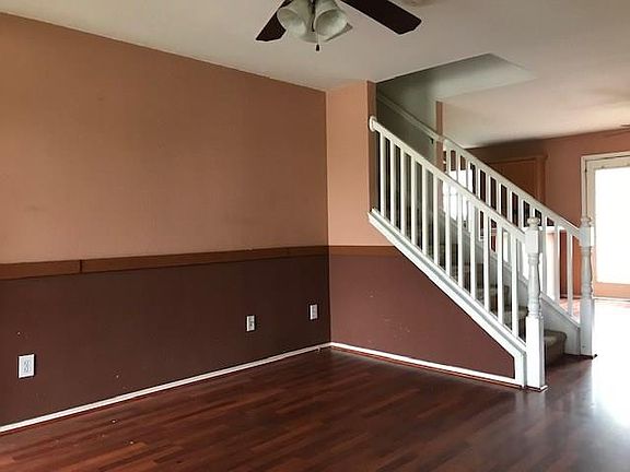 2nd image of 9808 Parkmere Dr