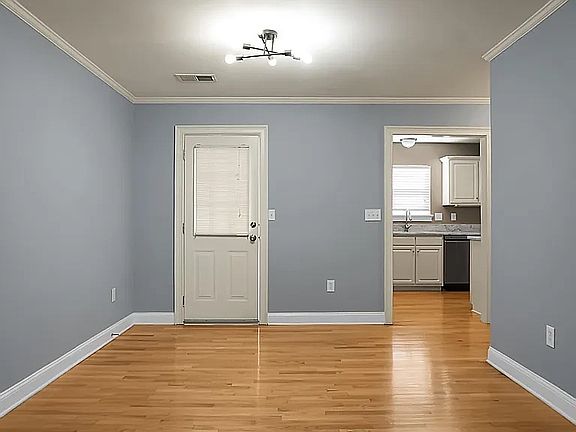 5th image of 1545 Ashley River Rd APT Q