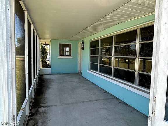 3rd image of 1263 Joerin Ave