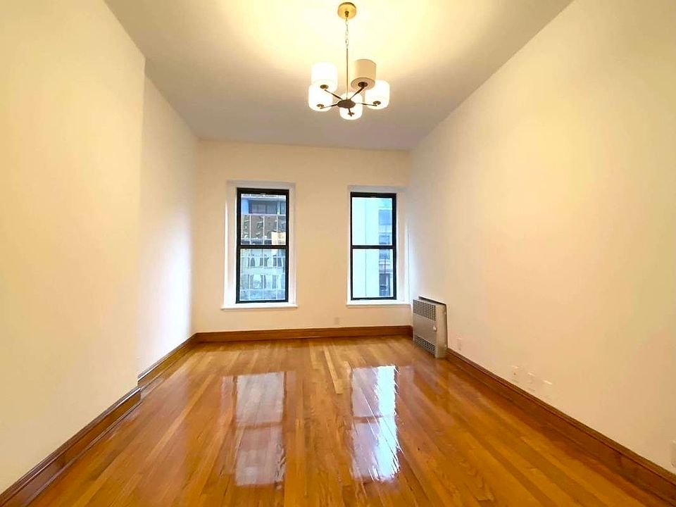 1st image of 138 W 70th St #4F
