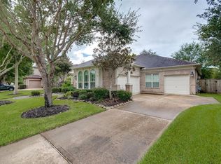 7710 Silver Pond Dr, Sugar Land, TX 77479