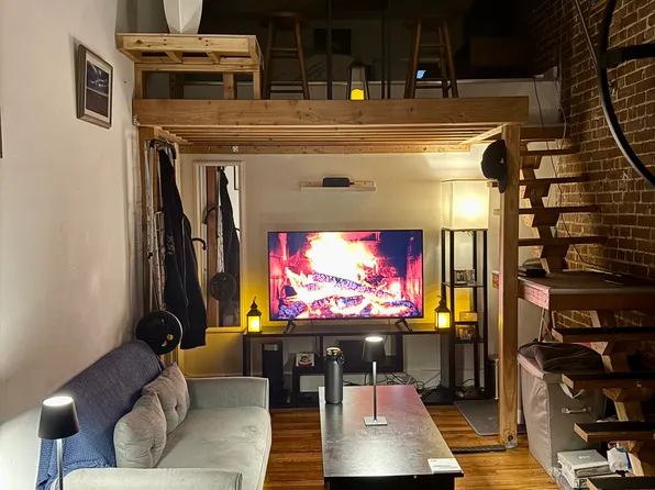 526 East 11th Street image 1 of 5