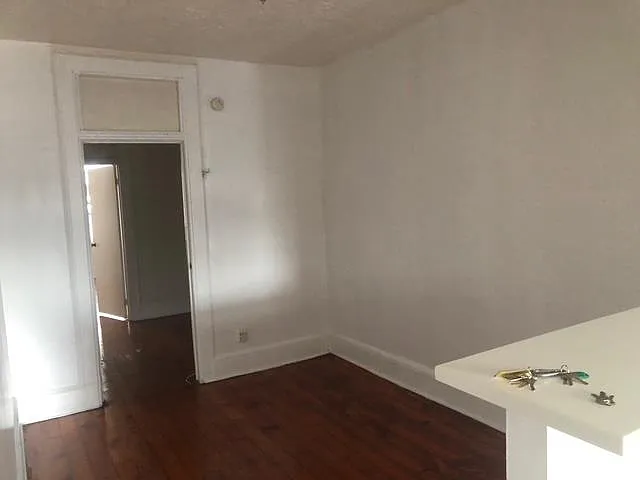 318 Jefferson St #4L — Photo 4