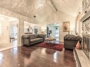 748 E Ovilla Rd, Red Oak, TX 75154