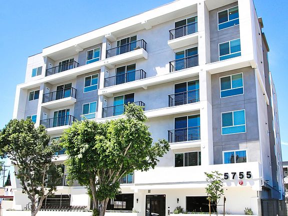 3rd image of 5755 Tujunga Ave #Bd44d8188