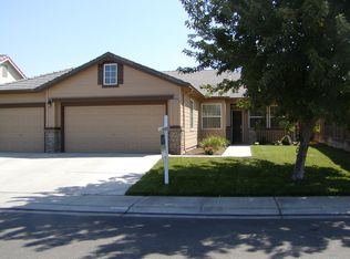 5400 Silversmythe Ln, Riverbank, CA 95367