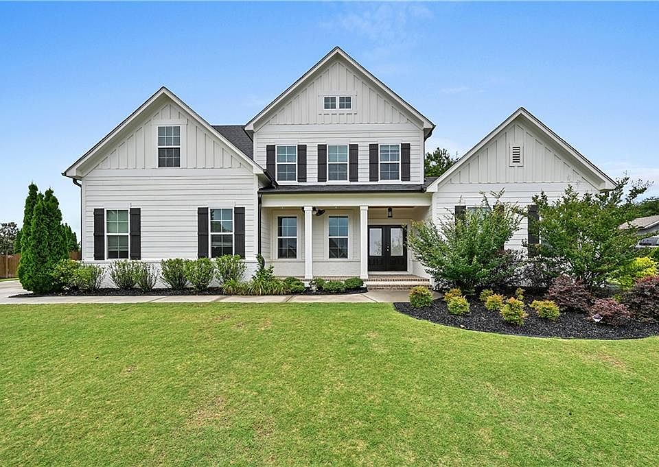 1st image of 450 Parkbrook Way
