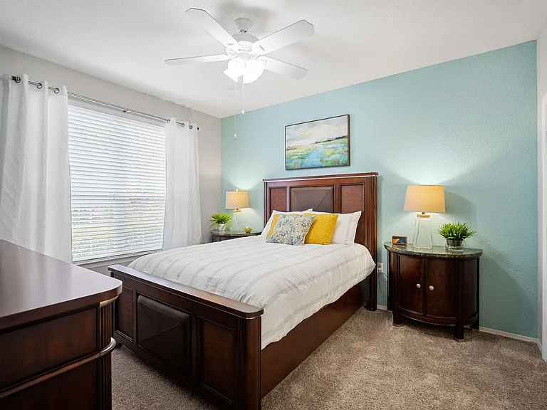 The Grand Reserve at Tampa Palms Apartments — Photo 23