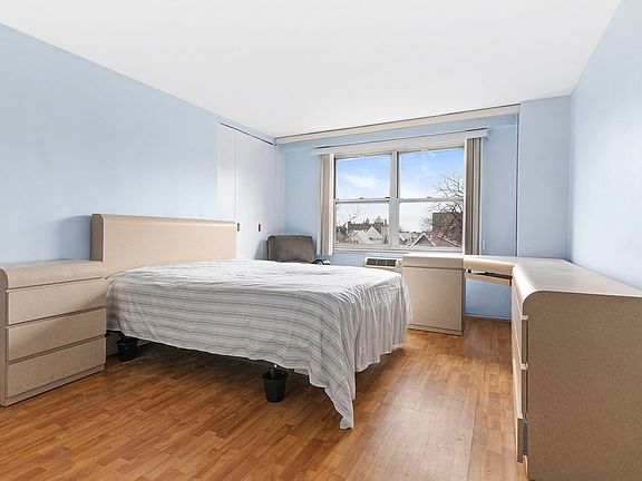 3rd image of 3215 Avenue H APT 5N