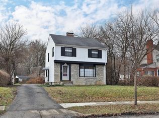 1863 Greenway Ave S, Columbus, OH 43219
