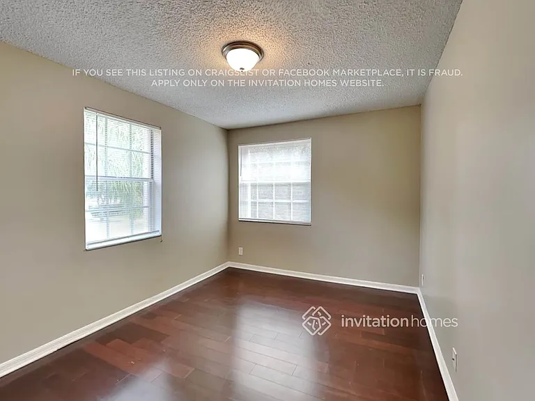 6111 NW 58th Way — Photo 14