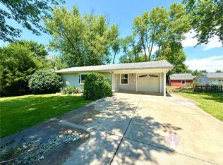 916 W Bannister Dr, Marion, IN 46953