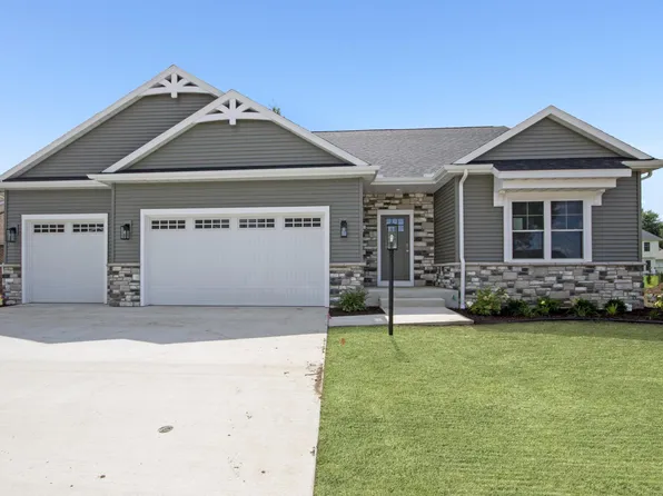 1401 Wilderness Trl, Osceola, IN 46561