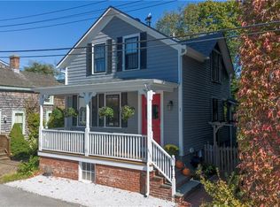1 Guerney Ct, Newport, RI 02840