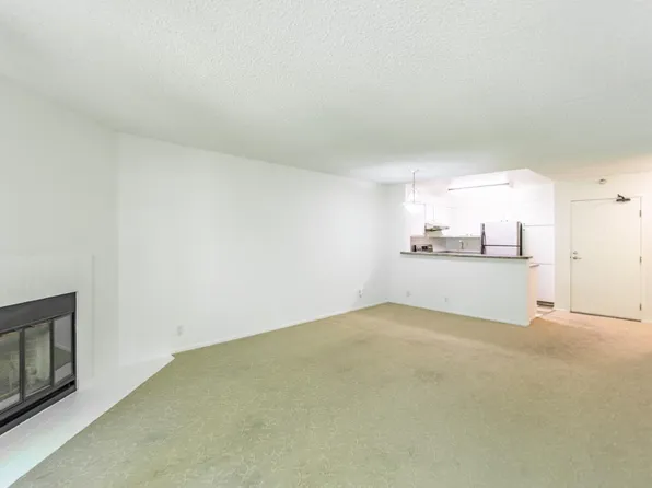 39029 Guardino Dr APT 217, Fremont, CA 94538