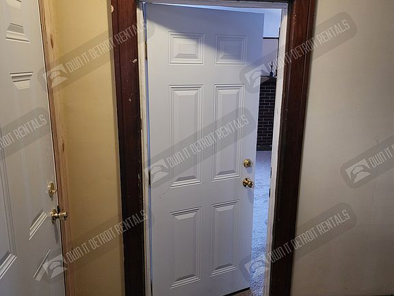 4th image of 5186 Burns St Unit A