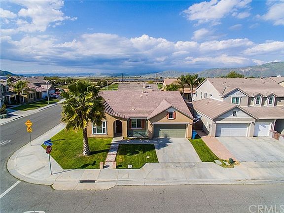 2nd image of 2887 Tuberose Dr