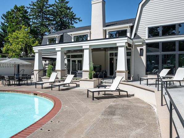 6905 NE Hancock St #2017_72