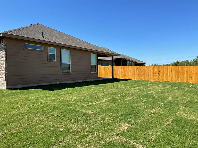 9320 Red Brush Trl — Photo 4