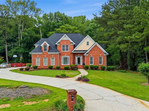 1107 Brookfield Dr SE, Conyers, GA 30013