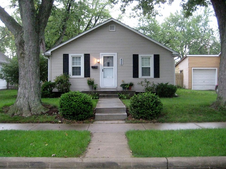 1st image of 1453 Evans Ave