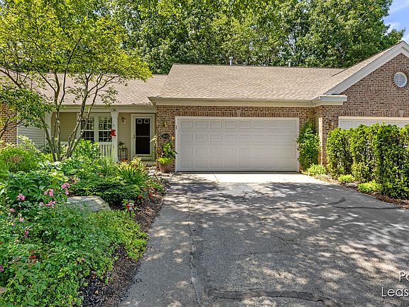 2nd image of 5845 Lyn Haven Dr SE