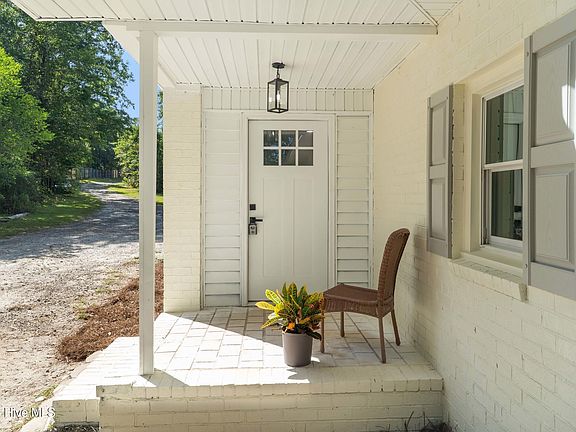 4th image of 5258 Henderson Road