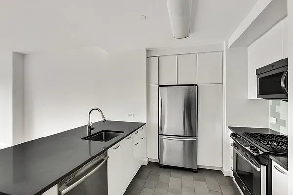 Rented by Brookfield (Funnel) | media 16