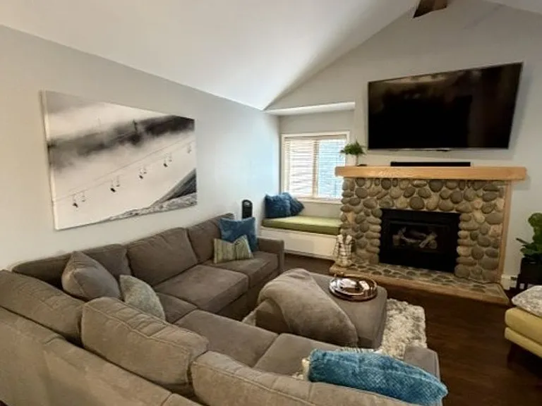 170 Village Blvd #21 — Photo 3