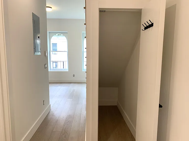 203 W 80th St #5F — Photo 6