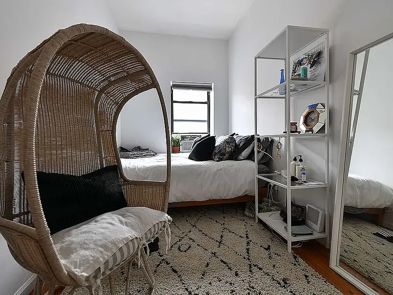 150 Orchard St #4 — Photo 2