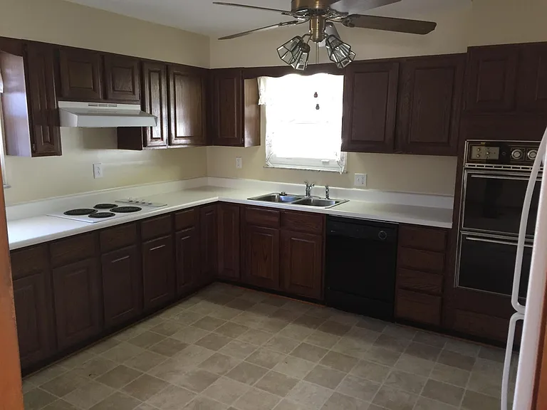 5103 Nickel Plate Dr — Photo 3