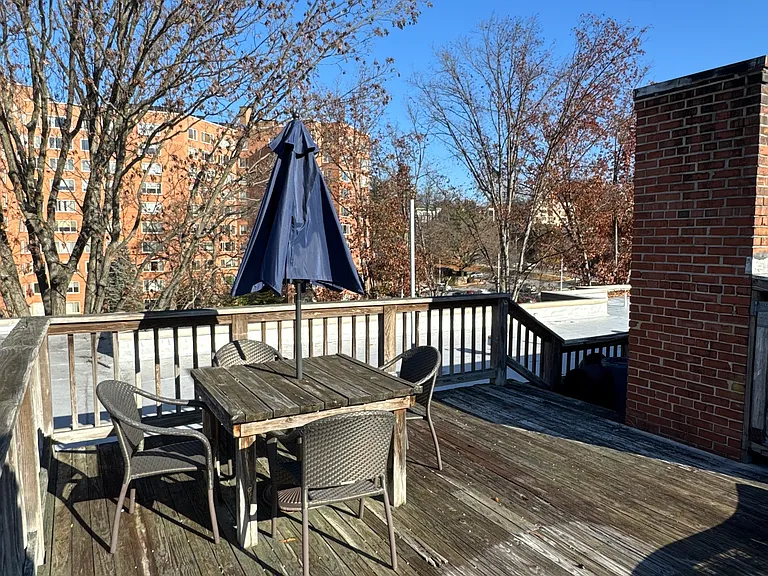 2655 41st St NW #304 — Photo 31
