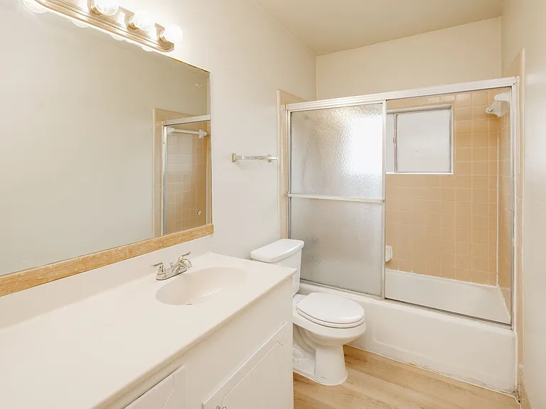1201 Francis Dr — Photo 14