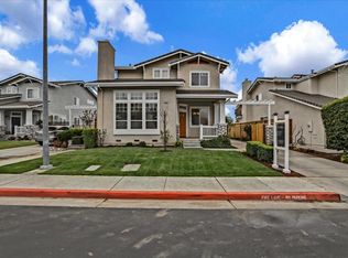 1201 Blue Parrot Ct, Gilroy, CA 95020