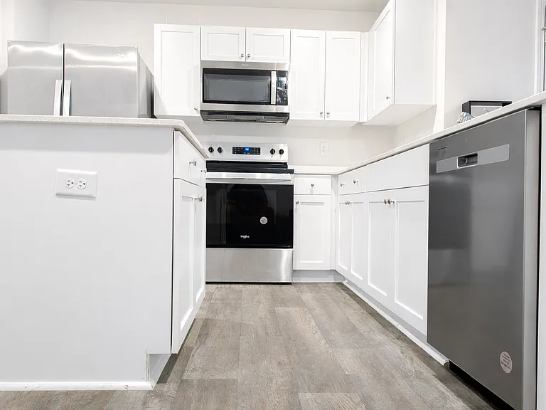 8649 Brixton Shay Dr — Photo 18