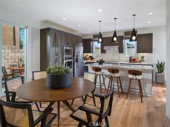 2830 Spreckels Ln, Redondo Beach, CA 90278