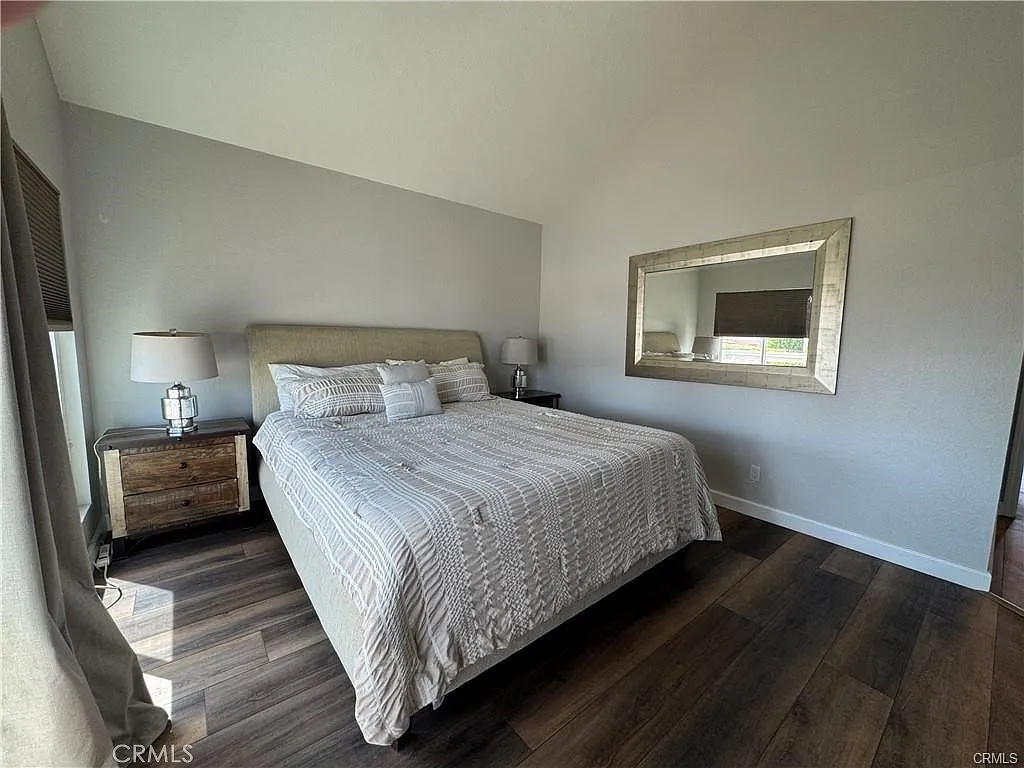 3 bed, 1326 sqft, $5,995 — Photo 3