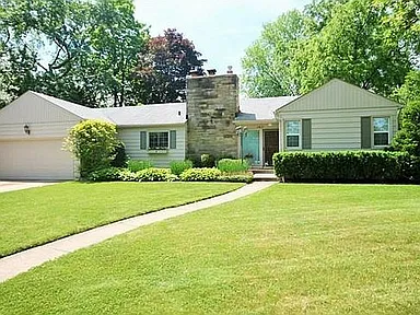 1411 Cedar Hill Dr — exterior photo