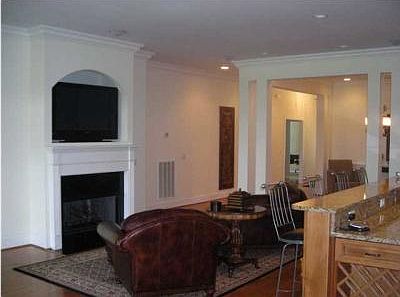 5th image of 718 Wildflower Ln