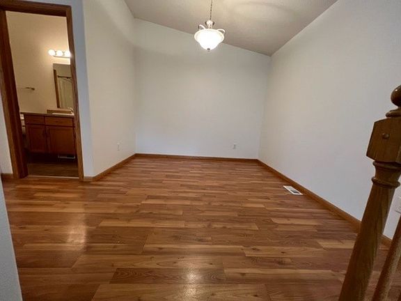 5th image of 1214 37th Ave S