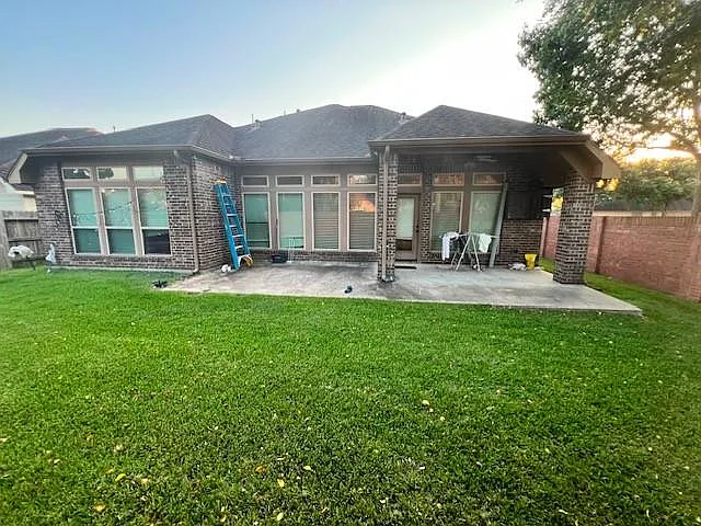 2801 Field Hollow Dr — Photo 17