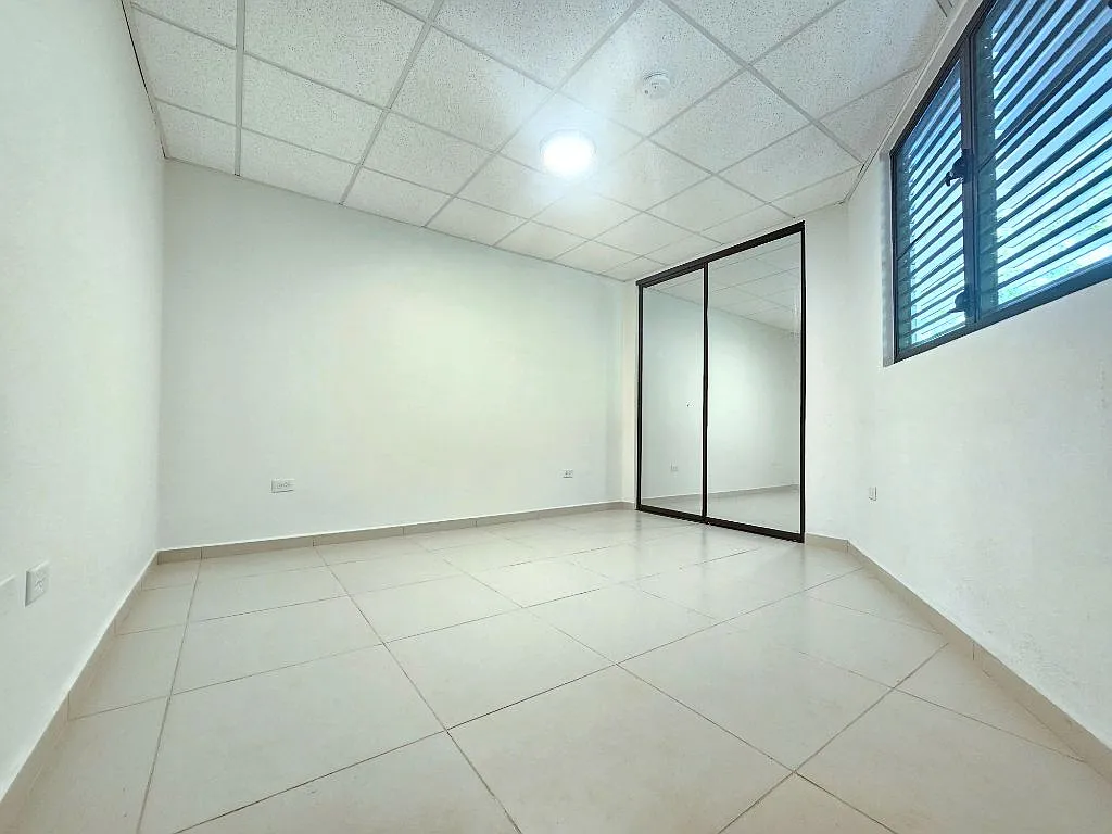 2 bed, 1.0 bath, 1250 sqft, $750 — Photo 3